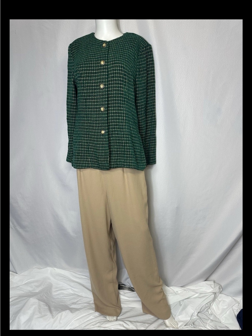 VINTAGE LESLIE FAY SIZE 12 PANT SUIT NWT GREEN & TAN